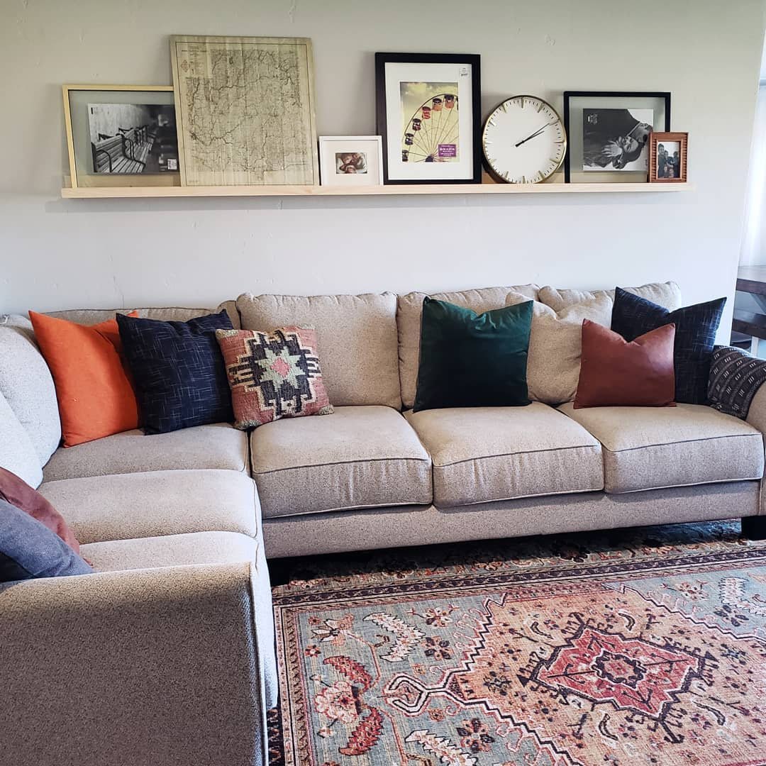 morfurniture's tweet photo. Let the beauty of your room shine through by using personal curated pieces as home accents ✨ #accentdecor #sofasectional #livingroomstyle
Shop The Stockholm Sectional here:
https://t.co/hkgO3iJUDN https://t.co/Bdr0FgZq01