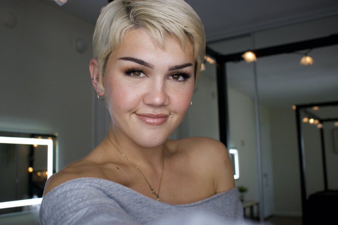 i took this the other day on my camera, hasn&rsquo;t been edited at all.   you can see EVERY detail. i&rsquo;m not