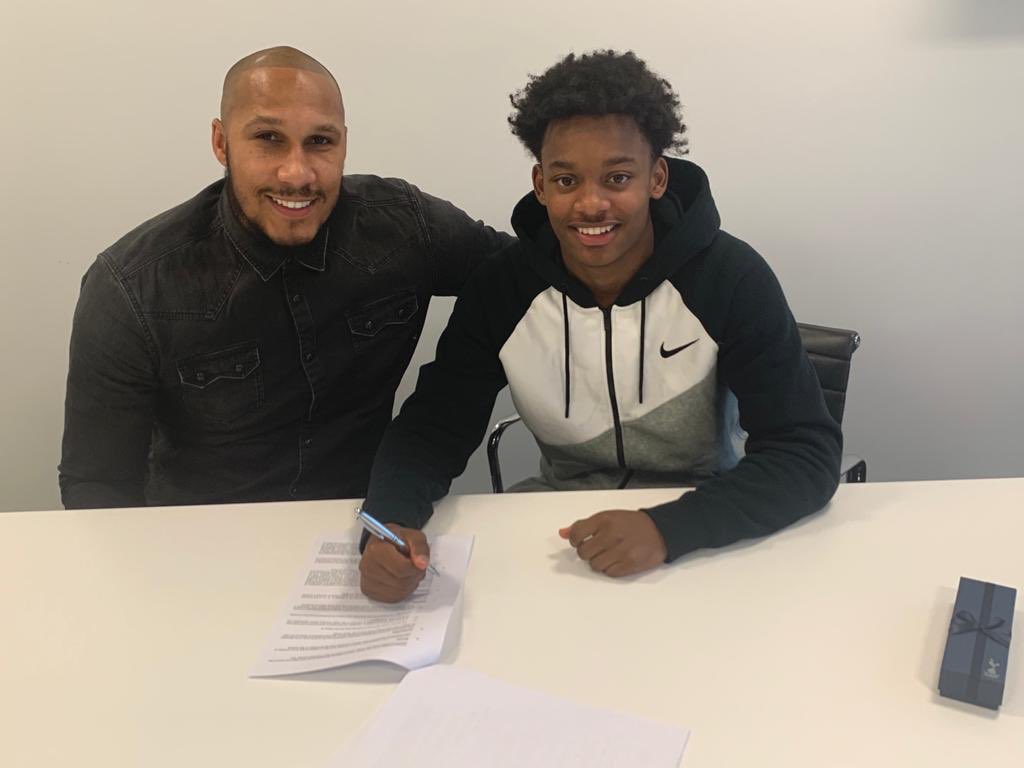 Many congratulations to <a href="/JneilBennett1/">Jneil Lloyd Bennett</a> who has signed his first professional contract with <a href="/SpursOfficial/">Tottenham Hotspur</a> 📝