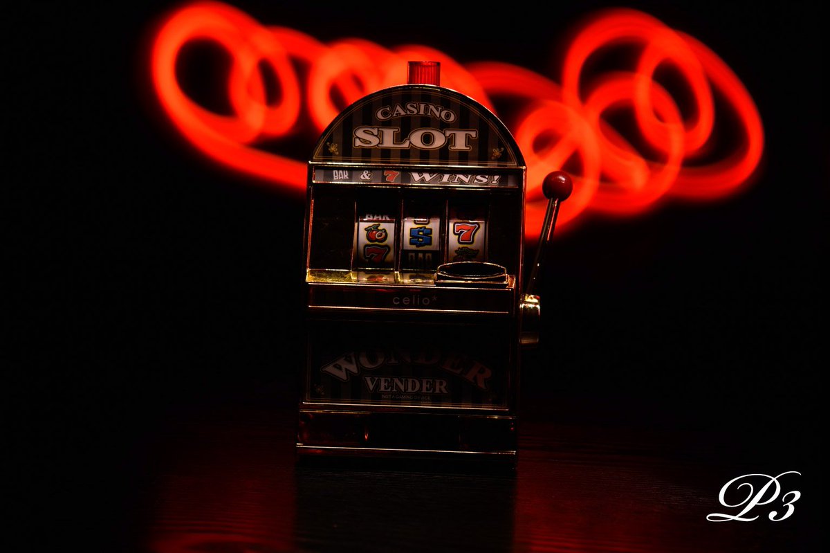 paypat974's tweet photo. Zéro modif 
Zéro retouche 
100% photos longues.
Le light painting. https://t.co/QegXIrD4gp