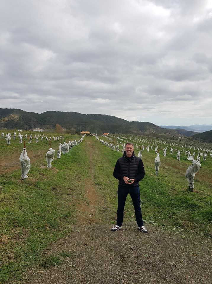 FSolmark's tweet photo. ¡No os podéis perder!...El próximo miércoles 8 de enero sale la Finca en Canal Sur💪🏻🇸🇪 🇪🇸 ¡Estad muy atent@s!
#FincaSolmark #CampechanosTV #CanalSurTV #AgriculturaEcológica #Carratraca #Málaga #Andalucía #España #ElSuecoAndaluz https://t.co/DnKCkitXFU