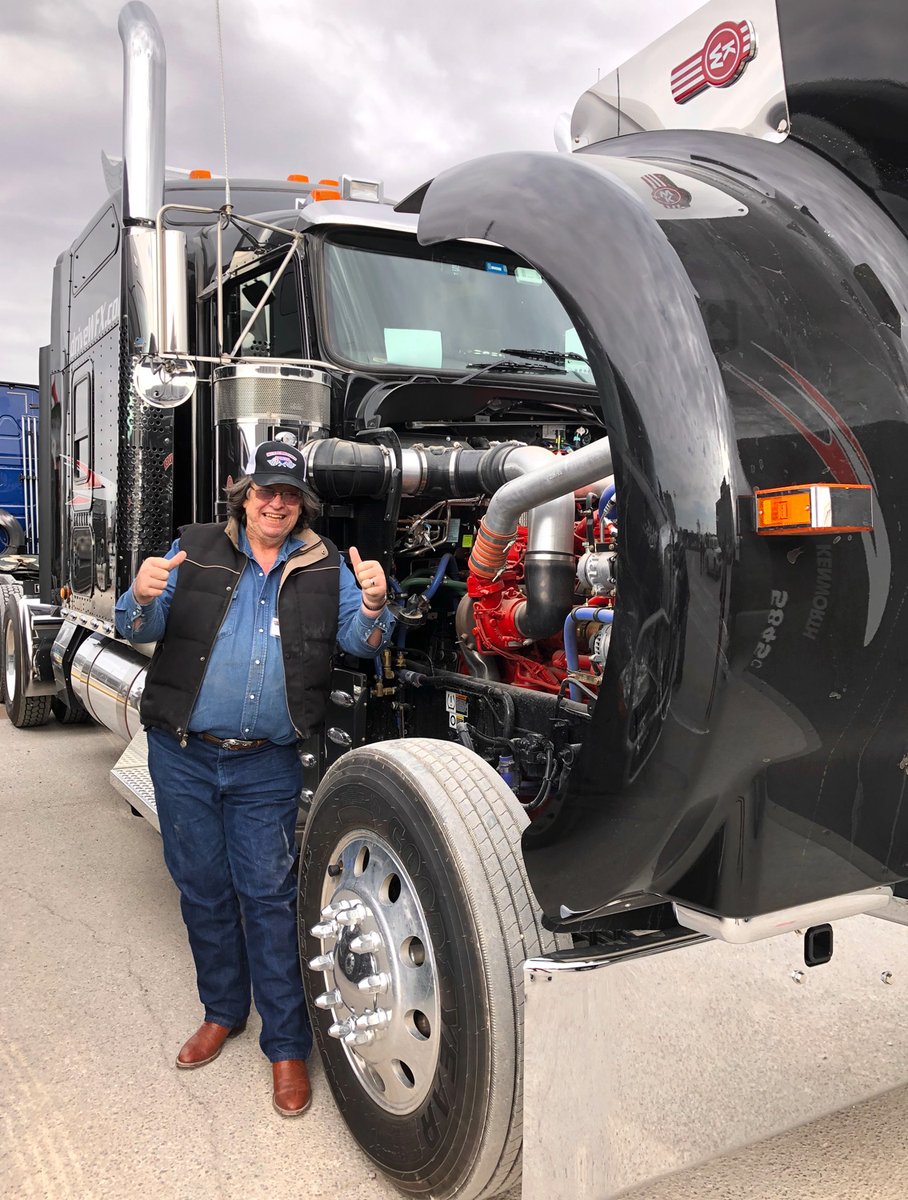 driveWFX's tweet photo. Thinking about making the move to Lease-Purchase?
We have the best lease-to-own program and highest quality equipment on the road today. Get started now with Western Flyer Express!
#drivewfx #leasetoown #cdldriver #otrtrucker #trucklife #bestfleet #trucking #cdlcontractor https://t.co/mEG38W8kW2