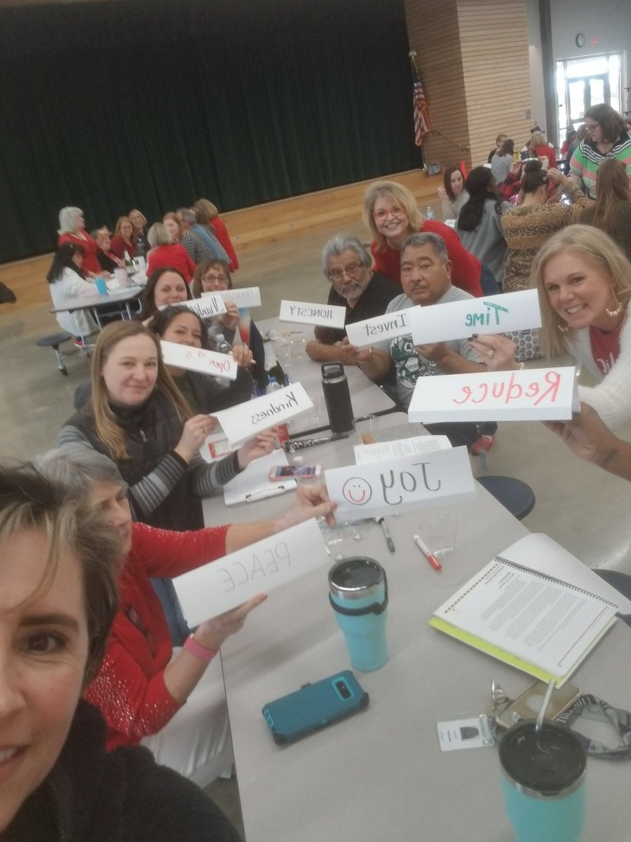 SUribe20's tweet photo. One Word for the New Year! @RoseGardenElem @EnergyBusSchool @myoneword  #OneWord2020 https://t.co/e8W0ESxrFf
