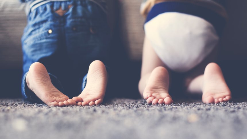 Probleme mit rechter Ideologie in Kitas: Wenn Kinder Hakenkreuze malen dlvr.it/RMXTH0