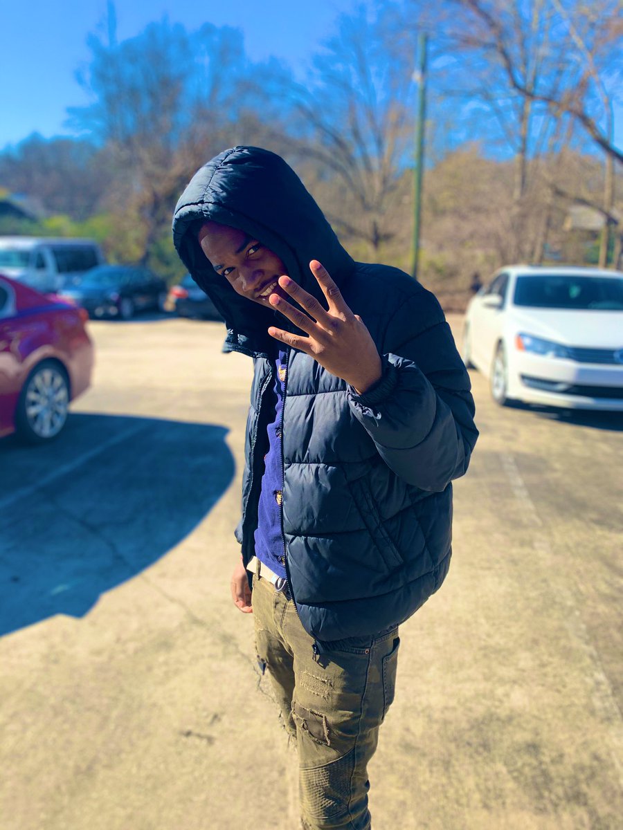 AceMig0's tweet image. #flyhightre❤️🤟🏾 4L