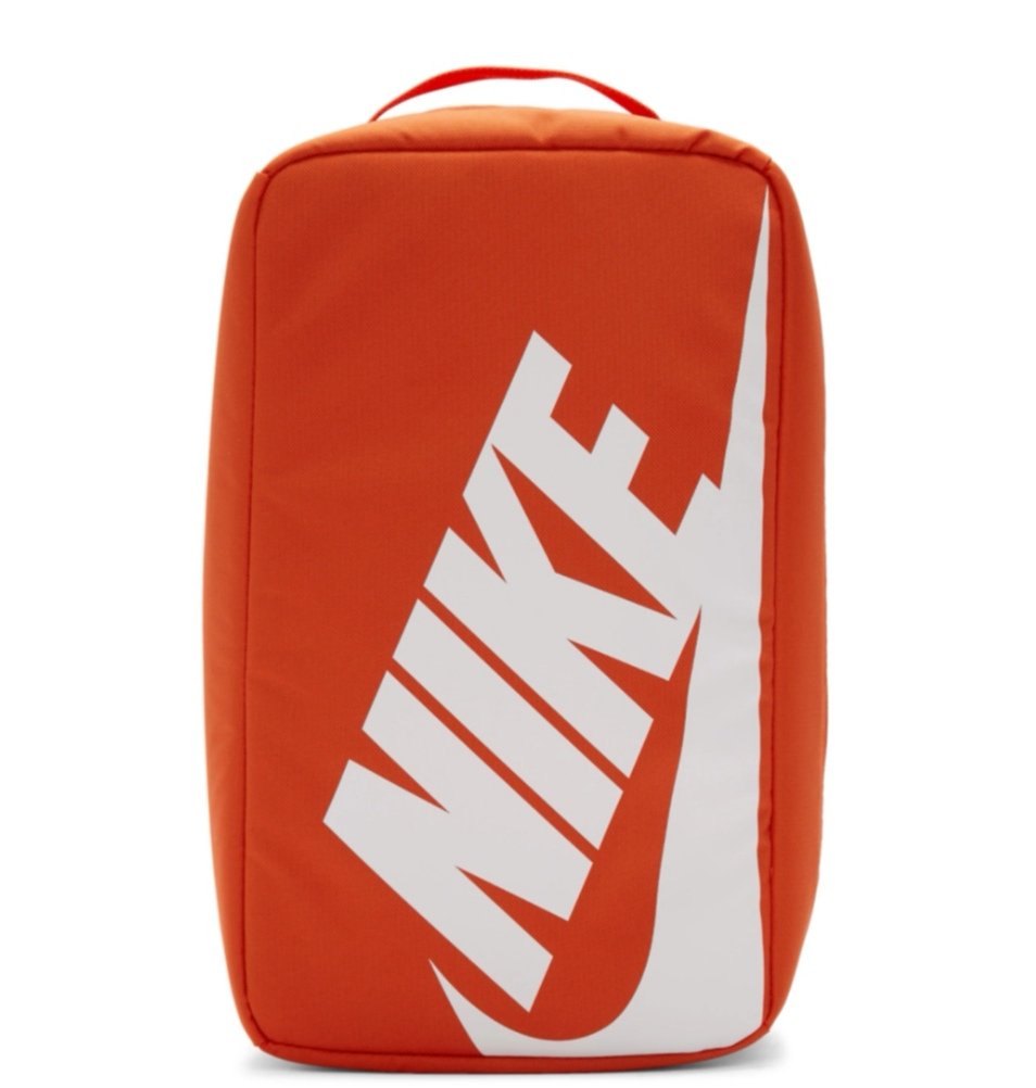 FitThemAll's tweet photo. 🎁 CONCOURS 🎁

➡️ GAGNES TON SHOEBOX BAG NIKE! 🎁

POUR PARTICIPER:

➡️ Tu suis @FitThemAll
➡️ Tu RT ce tweet 
➡️ Tu tag un pote à toi en commentaire !

Tirage au sort le 13/01 🙏

Bonne chance 🍀 https://t.co/1a8VmG6o5j