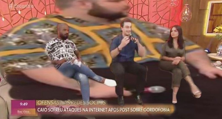 <a href="/BRacimadetd/">Felkz</a> E vc, gordo, poderia usar essa visibilidade repentina para começar uma campanha de conscientização contra a obesidade. Com certeza inúmeros profissionais gostariam de te ajudar. Mas é óbvio que não vai fazer isso, vc prefere ficar com seu coitadismo. Afinal, isso rende likes.