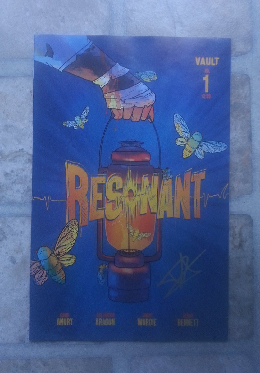 Thanks, @DBAndry @ElleLDaniel @thevaultcomics! #RESONANT #TeamFern