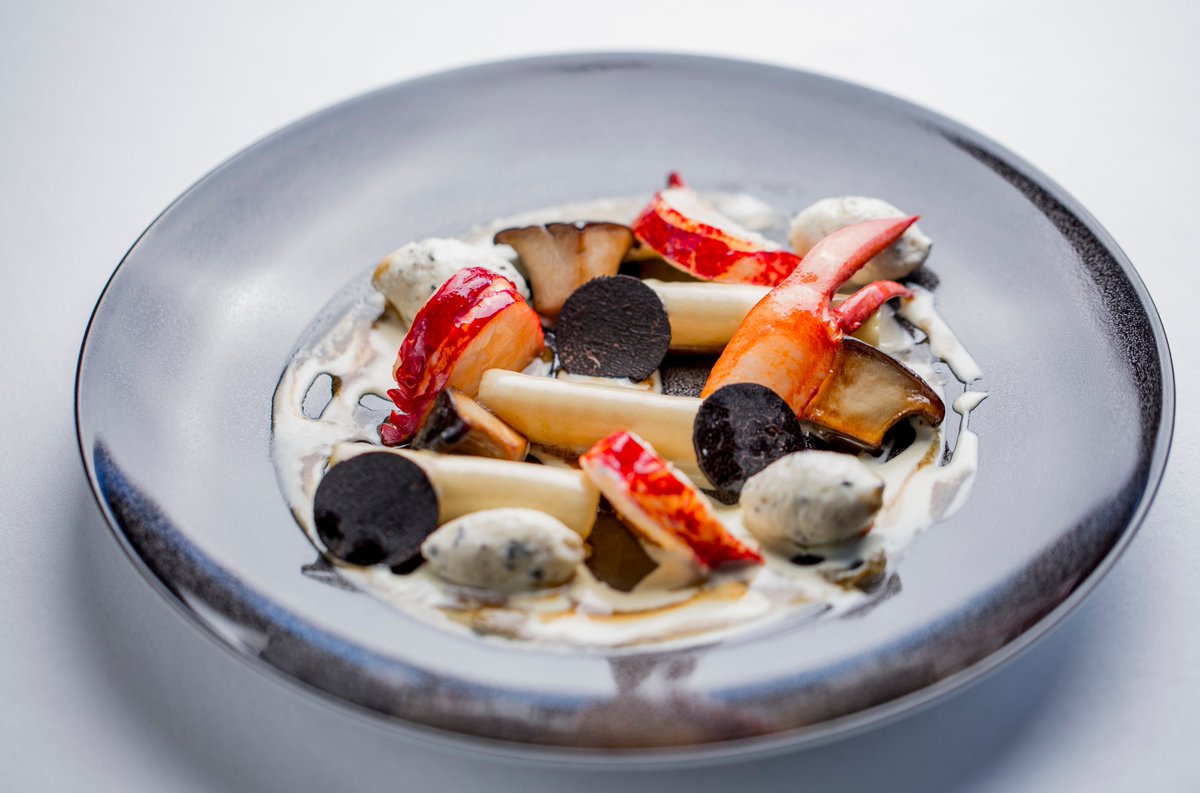 AnnaFeasts's tweet photo. INCREDIBLE #Foodie opportunity in #Atlanta! 3 Michelin-Star chef of Alain Ducasse at @TheDorchester in London, Jean-Philippe Blondet is cooking up a feast at @AtlasBuckhead January 9-11! Coursed and a la carte menu options available. Book online: https://t.co/J8kzrFweqC https://t.co/GTAhh6Wmvt