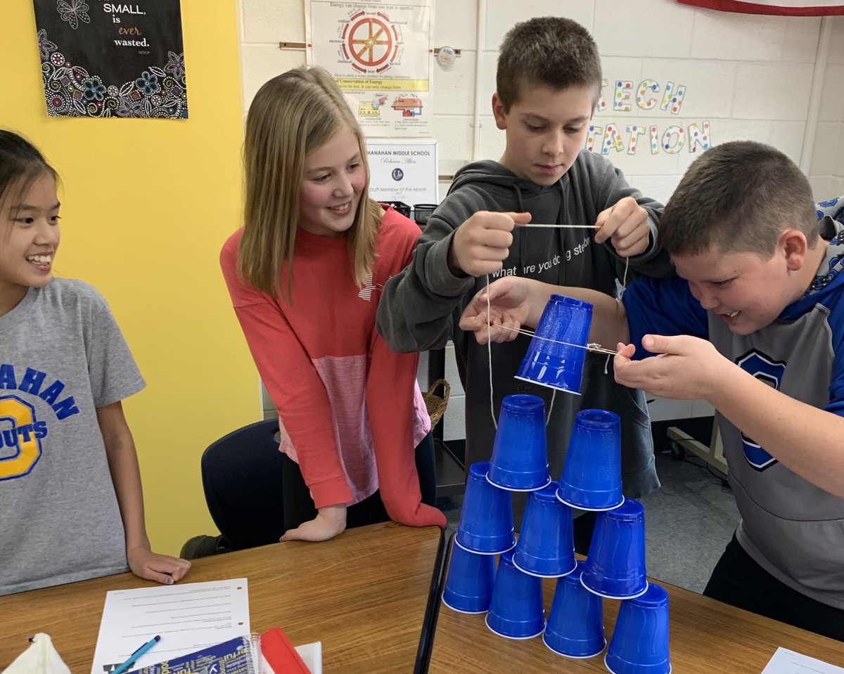 RLAllen1298's tweet photo. Back to school today! Students completed a cup challenge to develop teamwork goals with their new lab groups. @ShanahanMS #team602 https://t.co/hi6Y6SlGmg