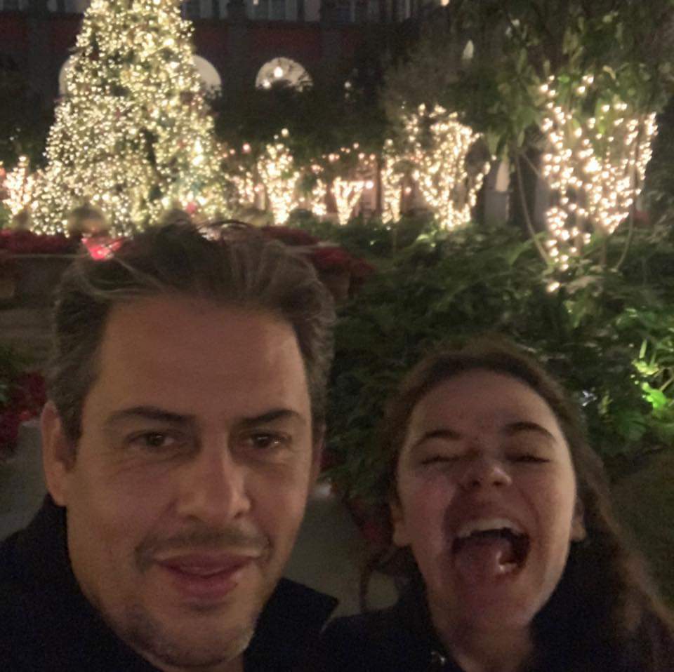 soficabellovine's tweet photo. Série de fotos sofia e alejandro bahaha ❤😍
@alejandrocabe12
.
.
.
#SofiaCabello #CabelloEstrabao #CamilaCabello #KarlaEstrabao #SinuCabello #AlejandroCabello #Sofi #Kaki #Camz #Sofilovers https://t.co/fDxtkNh0dk