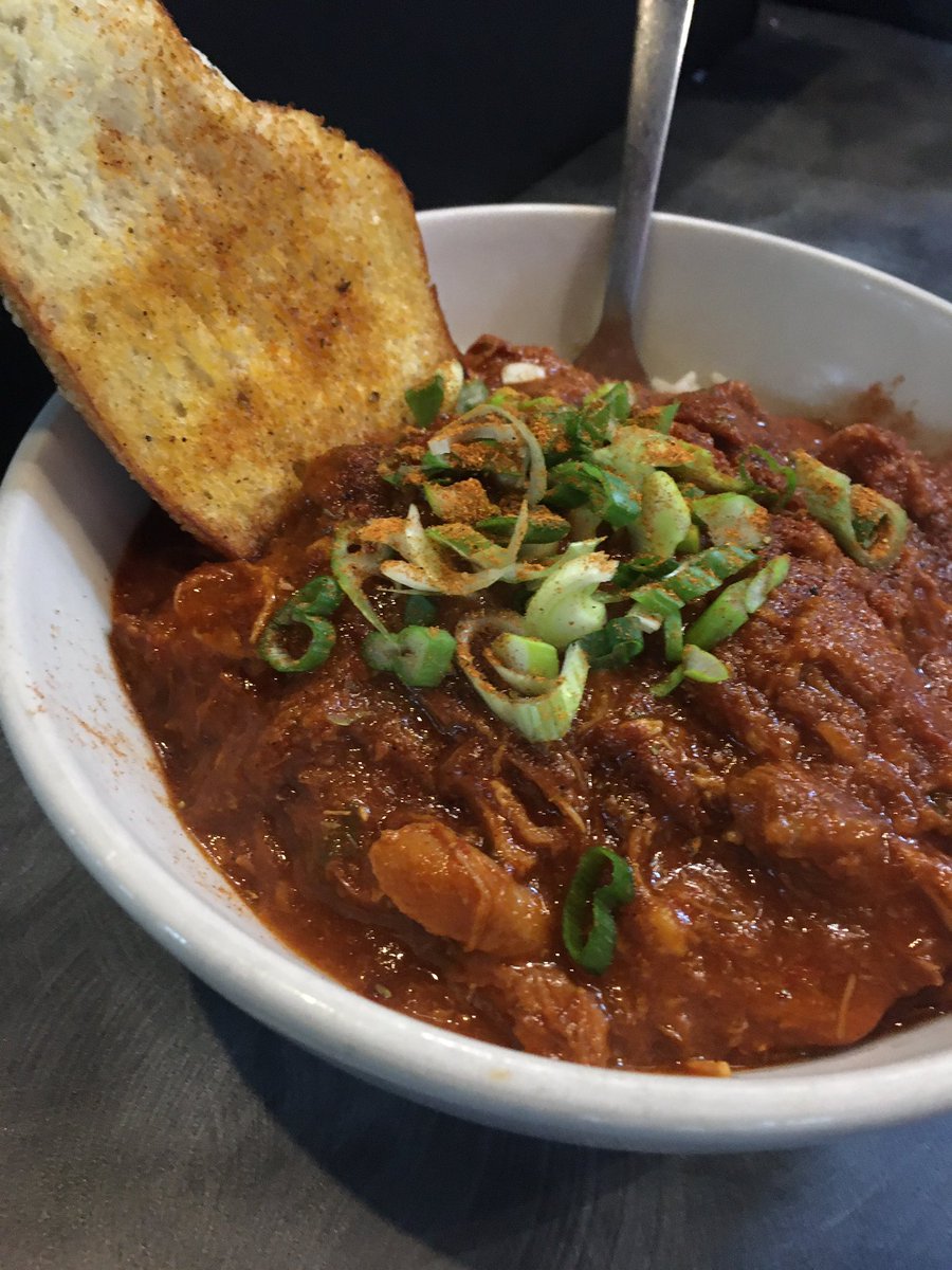 Lunch time in <a href="/DwntwnNashville/">Nashville Downtown Partnership</a> #Yum 😋 

#JGumbos Cajun &amp; Creole <a href="/NashArcade/">The Nashville Arcade Downtown</a>