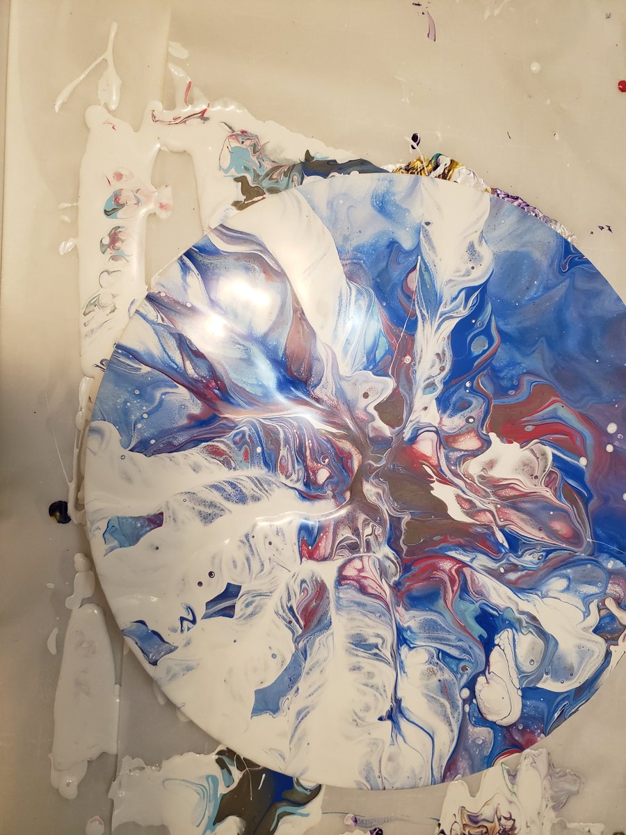 CelticSpoonie's tweet photo. Pushing it before the holidays means major flare after the holidays. 

But... I'm painting again, trying to work through my feelings around a lot of stuff. 

#chronicpain #chronicillness #creativewhilesick #acrylicpainting #pourpainting https://t.co/4wNRhDOWRh
