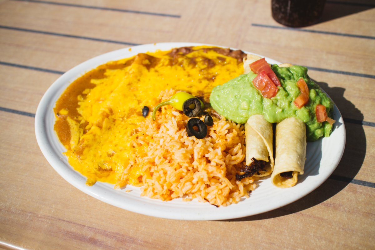 MexicoCafe's tweet photo. Did you misplace your next meal? Because we think we just found it. https://t.co/fnFRLnWZbn