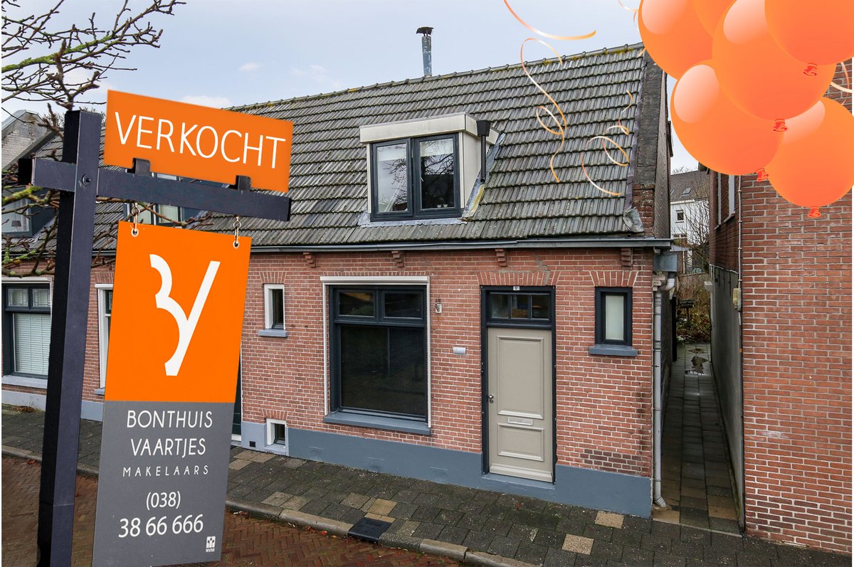 VERKOCHT deze gunstig gelegen eindwoning aan de Gedempte Heve 17 in #Genemuiden