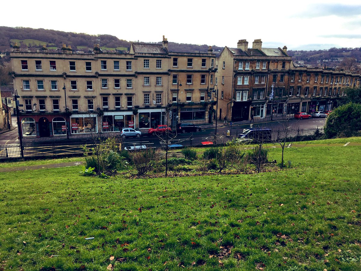 vegmead's tweet image. Our community edible garden in Hedgemead Park needs some volunteer love in 2020. Fancy lending a hand? @VolunteerBANES @wildwalcot @BaNESOutdoors @Bathscape @bathlive @GreenBathNES #bath #volunteer