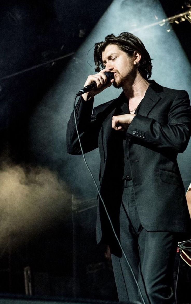 Dear alex turner, 
happy birthday 
lots of love, ellen xx 