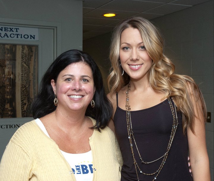 Hey @ColbieCaillat ! Do you remember singing for us in Worcester, MA back in 2011? We love this picture of you and our Co-Founder @cagengel. This month will mark our 10 year anniversary. Thank you for your support! 
#Nonprofit #BeLikeBrit #HelpingHaiti