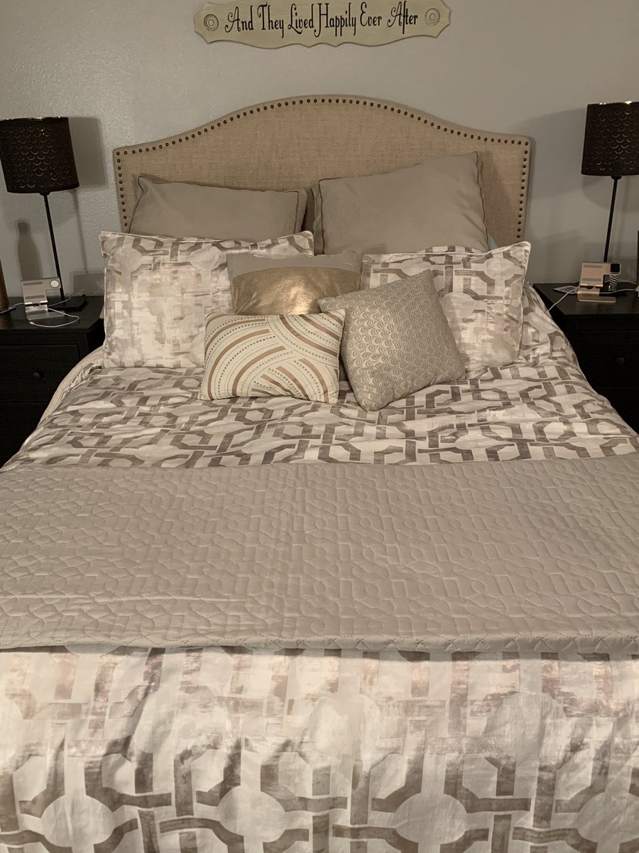 Lisa Cavola tweet media