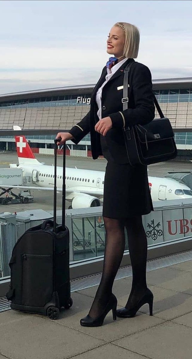 HotAirHostesses's tweet photo. Blonde in the sky
📸 @annasophieei

#CabinCrew #Uniform #Tights #Legs #Heels #HighHeels #Pantyhose #Stocking #Nylon #Feet #feetpictures #flightattendant #Sexy #Skirt #Smile #RT #Girls  #Azafata #CabinCrewLife #Sheer #condor #Follow #Fashion #Instagram #blondie #flughafen https://t.co/seS7Z49u42