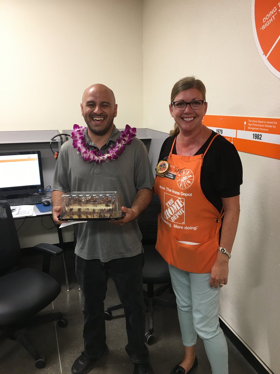 Lillian (@lillian52612076) on Twitter photo Big Congratulations to Mo!! Our fourth Diamond Badge Recipient!! Way to go !! <a href="/LesleeHagin/">Leslee Hagin</a> Big Congratulations to Mo!! Our fourth Diamond Badge Recipient!! Way to go !! <a href="/LesleeHagin/">Leslee Hagin</a>