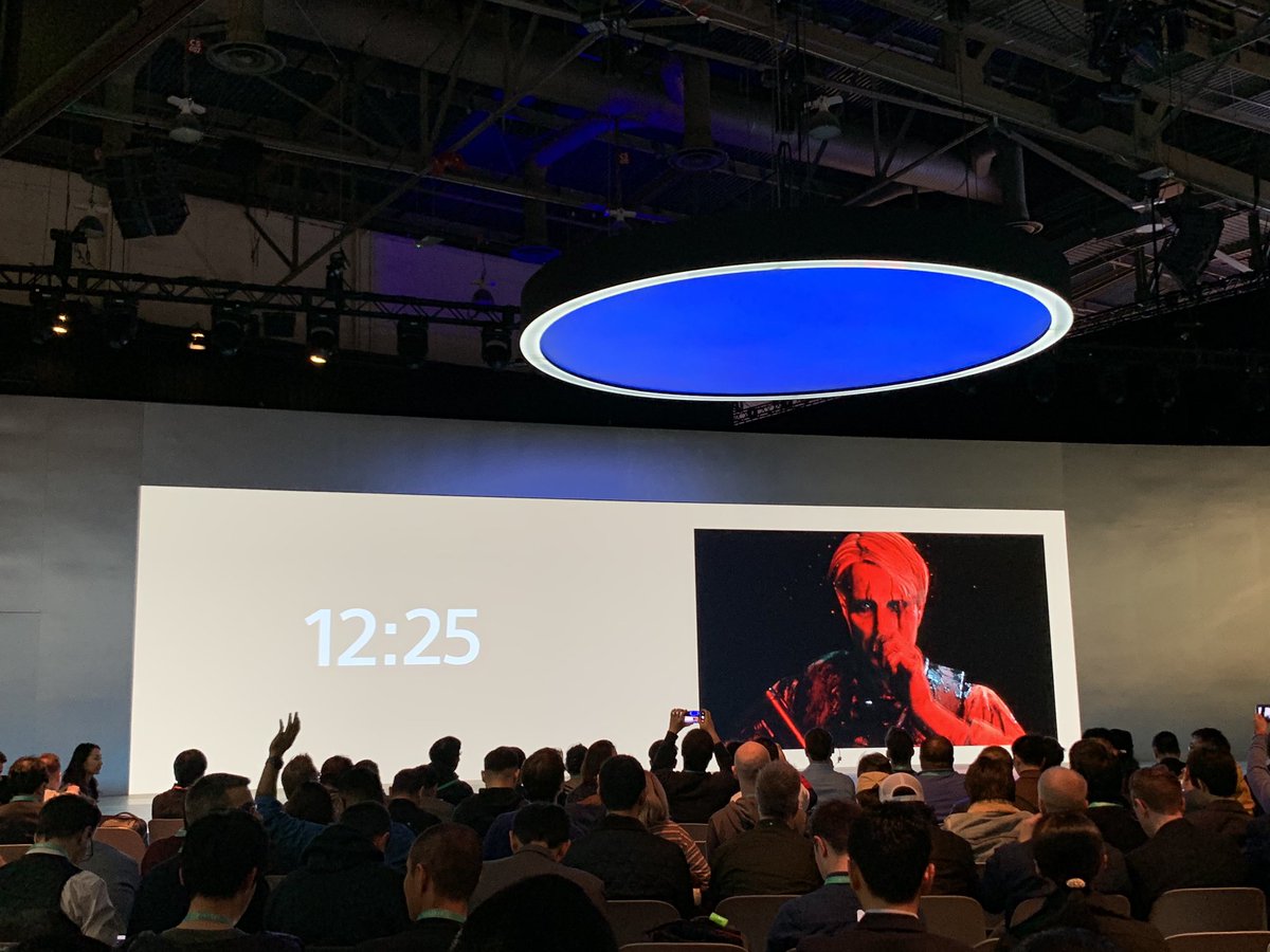 GmeruPL's tweet photo. #sony #CES2010 🔥🔥🔥 https://t.co/dMUMJPaufR