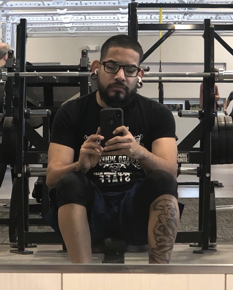 bodyartforms's tweet photo. The amazing @itsisaacorikey hitting those weights and #MyBAF ing those pics! https://t.co/PigzlMe2OL