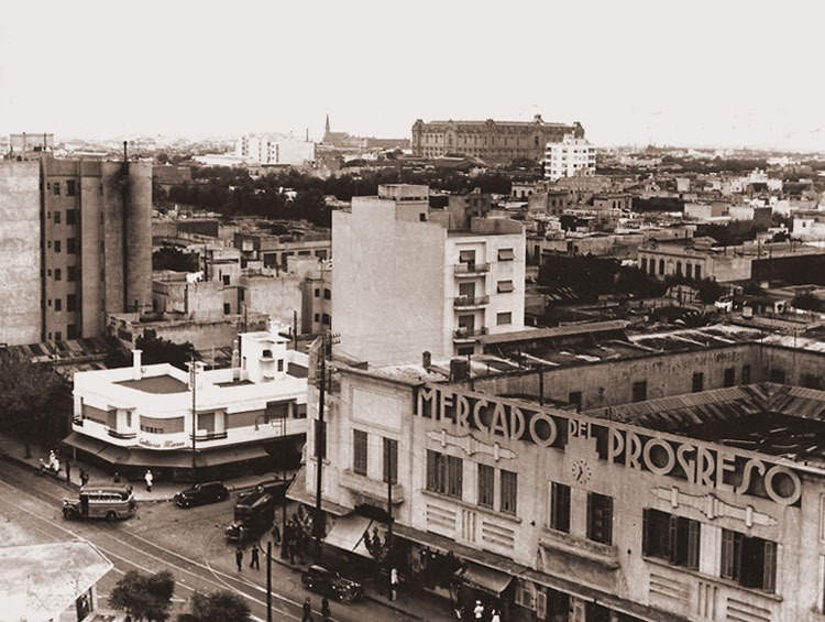 ballan_federico's tweet photo. El #MercadoDelProgreso restaurado
El histórico centro gastronómico de #Caballito fue inaugurado en 1889 y hasta el día de hoy ofrece la mejor calidad de mercadería y atención.
📍Av. Rivadavia y Barco del Centenera.
¡Acercate! https://t.co/wwufAkuZog
