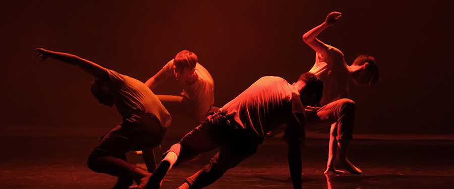 The Boys In Their Prime workshop with <a href="/chameleon_info/">Company Chameleon</a>  on Sunday 12th Jan at <a href="/CreweLyceum/">Crewe Lyceum</a> is selling out fast.
To get involved, book Your child's space at this link: sportschallenge.org.uk/boys-in-their-…