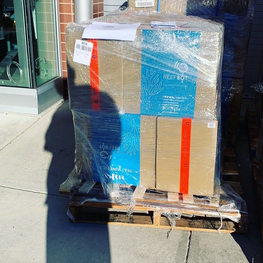 Reefkinetics's tweet photo. Can you guess which country all these ReefBots are going to? ๐
#reefbot #travelling #abroad https://t.co/Ww4DSdPZKh