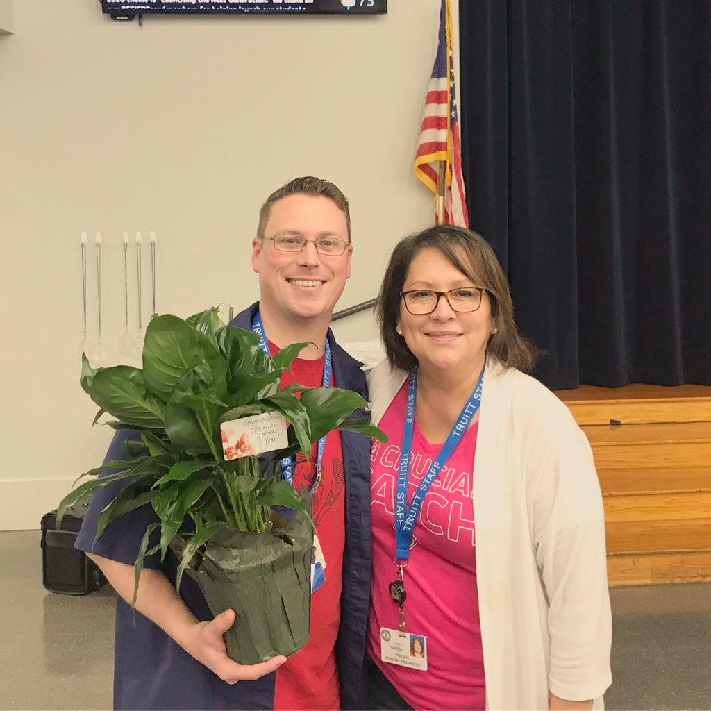 truittcfisd's tweet photo. Congratulations to our 19-20 Teacher of the Year, Mr. Utter! #cfisdtoty #wolfPACK https://t.co/zx0A7OCeFM