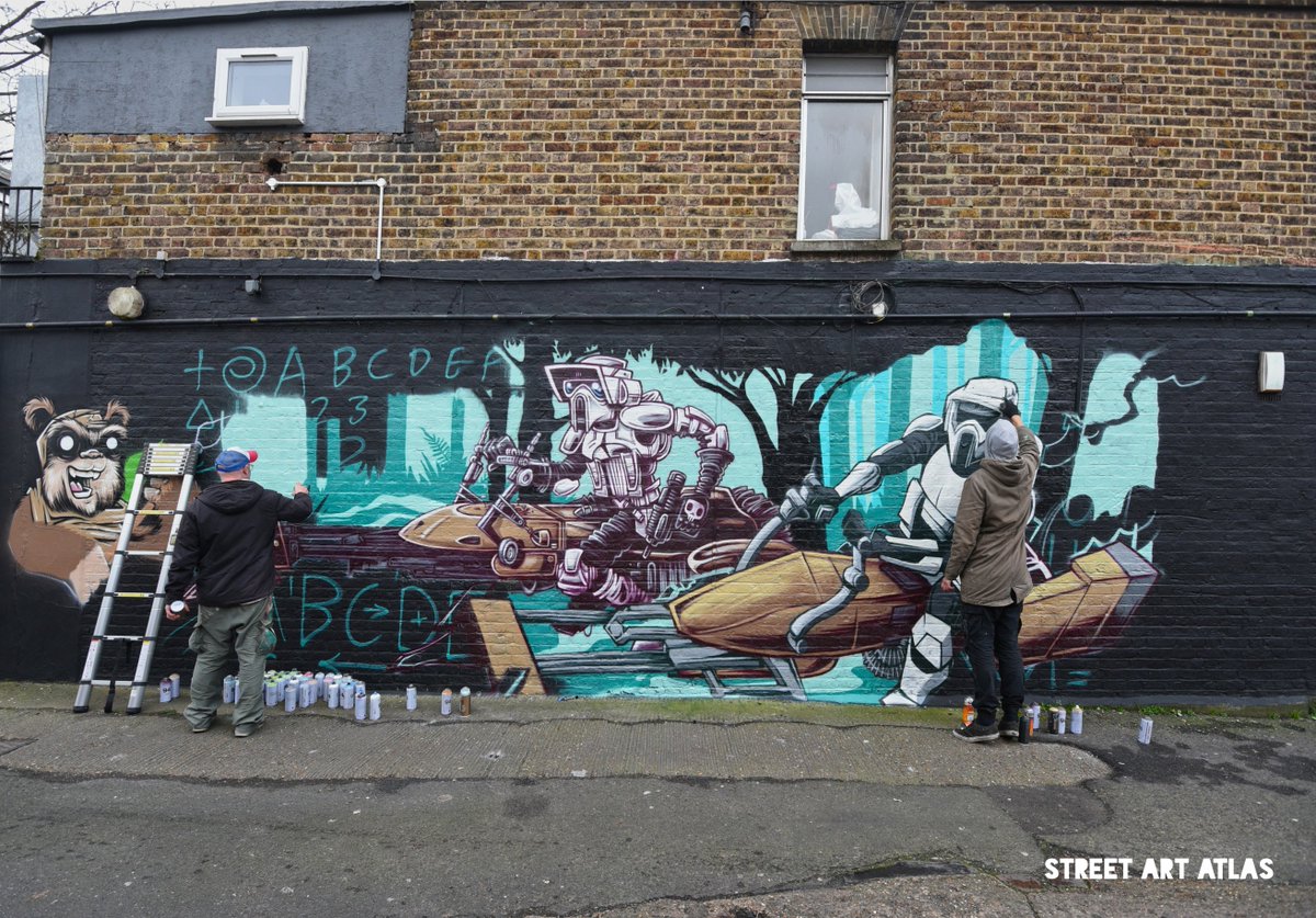 StreetArtAtlas's tweet photo. Mural in progress @SPZero76 X @thecaptainkris for @Ldncallingblog 5th year Paint Jam 'Anything is better than a blank wall'
#Spzero #CaptainKris #StreetArt #StarWars #LondonCallingBlog #StreetArtAtlas https://t.co/uICQ4hPTHX