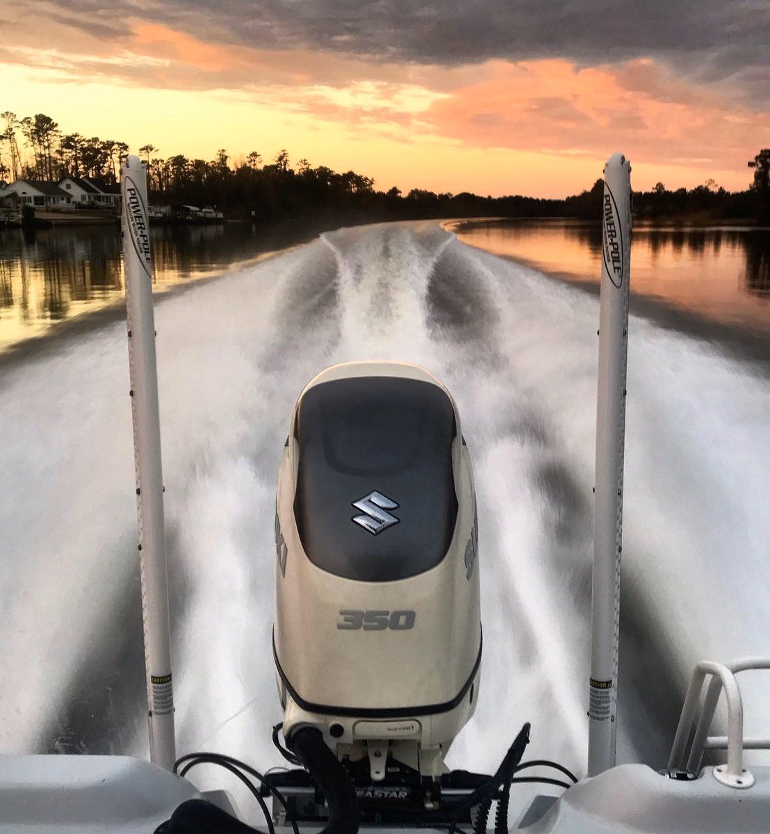 Power_Pole's tweet photo. Got fishing on the brain? We do! #PowerPole https://t.co/tzJ1MmUzQT