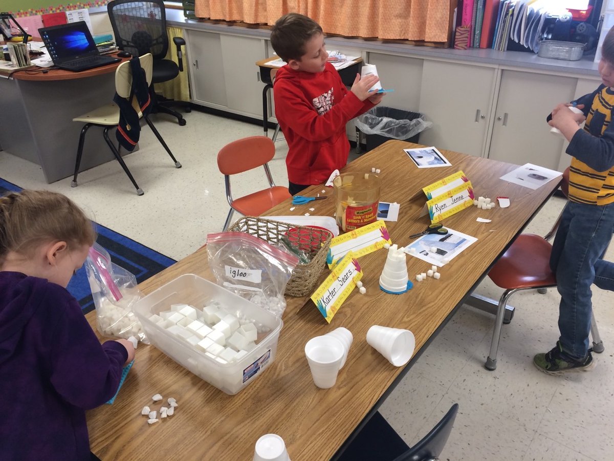 The First Grade classes tried out their new Purposeful Play Stations today- so much fun to watch our students be creative!!