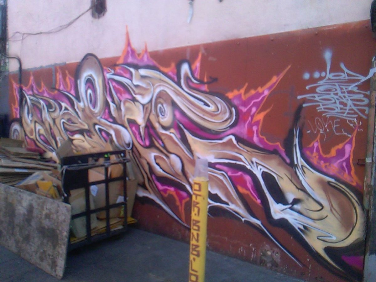GriffKohout's tweet photo. @flyingelfbooks @DalaiLama @MayorOfLA @RashidaTlaib @BernieSanders @SenSanders @ewarren @IlhanMN @AyannaPressley @tedlieu #premium #streetart spotted #dtla !!!!
#art #la #create #MondayMood #mondaythoughts #mondayvibes #artist #artists #greencloudartorg #stonersforwarren #westcoast #usa #america #eARTh #Unity #artistfam https://t.co/I1BdpVOsjg