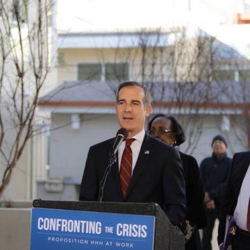 Mayor Eric Garcetti speaking