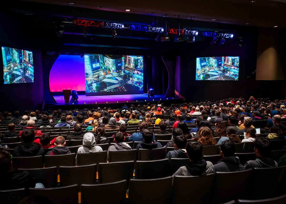 The <a href="/Friarbots/">Friarbots Team 3309</a> hosted 35 other #robotics teams, over 400 students, mentors Saturday, in the worldwide <a href="/FIRSTweets/">FIRST</a> Robotics Season Kickoff. Joined by two Star Wars R2 Droids and the <a href="/McLarenGroup/">McLaren Group</a>, our sponsor, provided one of their supercars!
#INFINITERECHARGE #FIRSTRISE2020 #STEM