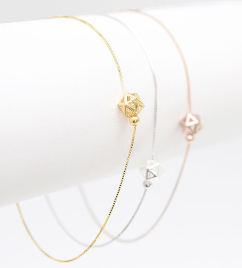 RubyTuesdayAcce's tweet image. The NEW Hex Bracelet by #Pursuits is available in 3 different colour options: sterling silver, rose gold plated sterling silver, and 12k gold plated sterling silver. Which one is your favourite? #Whistler #OnlyInWhistler