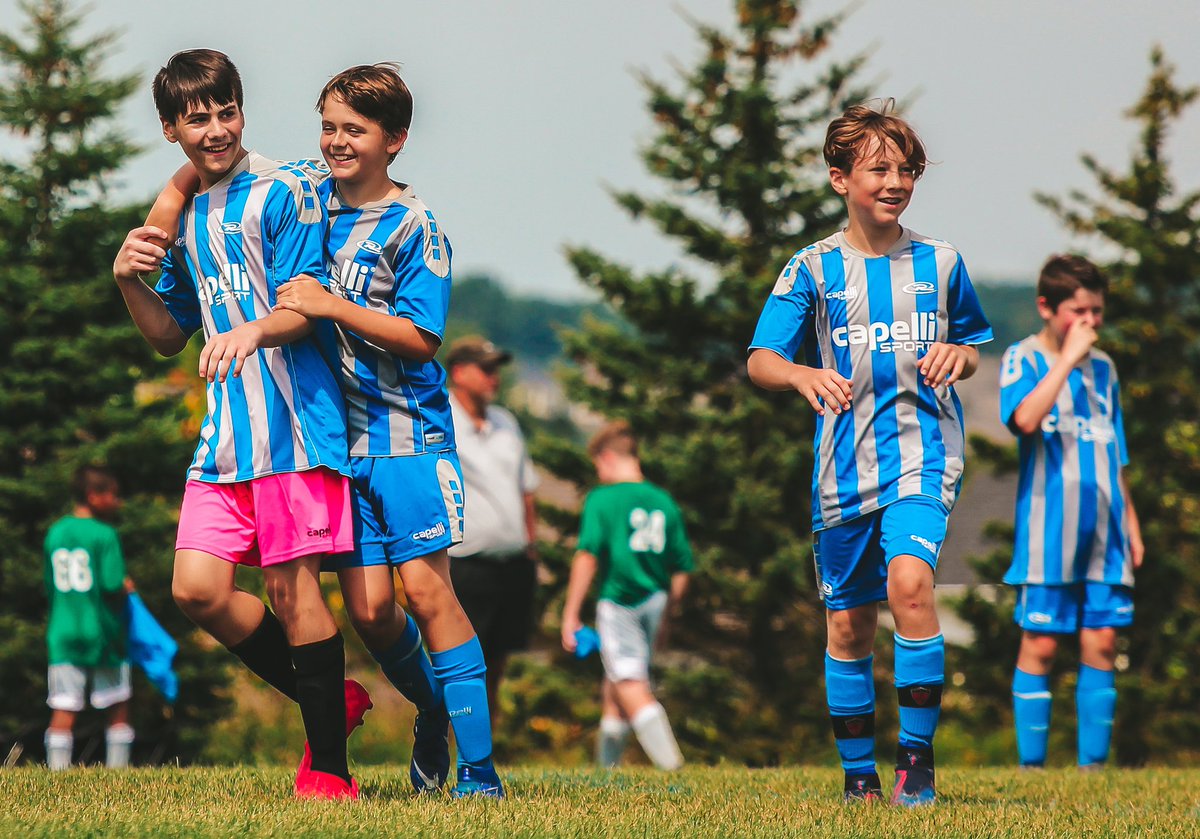 RushAlums's tweet image. At Rush we are starting off the new year right. This year we are bringing a new attitudes, a new season, new players and regional formats but we always keep our passion for soccer! 🔛🔥⚽️ #Rush2020 #RUID
.
We play like we are in first; train like we are in second #RushPassion