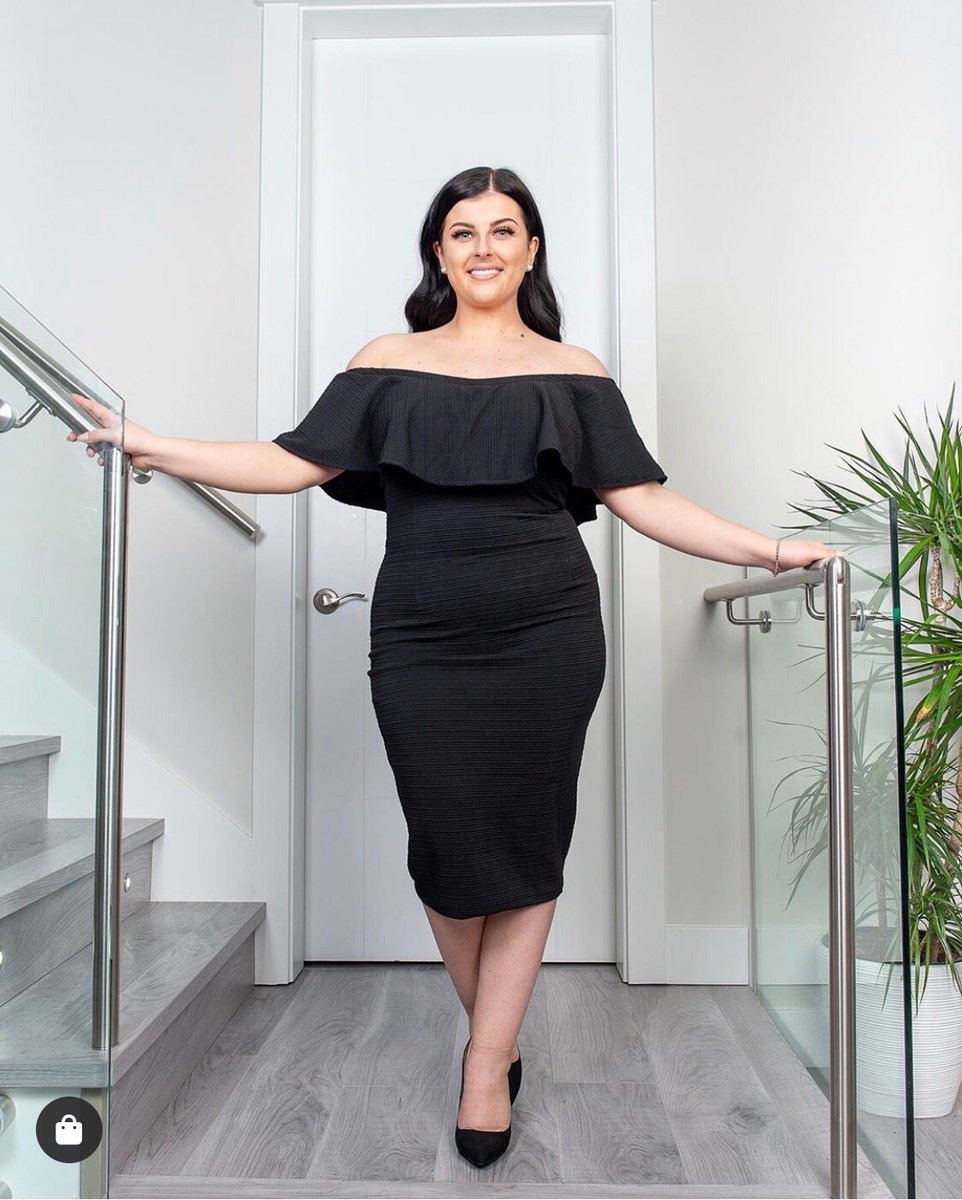 Show off your curves in a #RimpySahota Kyra dress #ethicalfashion #madeinvancouver