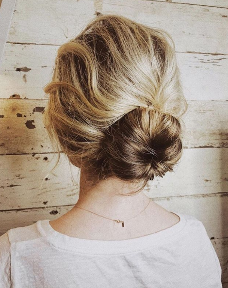 #MondayMood has us feeling good, courtesy of this textured up-do by our #NewburyStreet stylist, Teryn. #beyondtheponytail #behindthechair