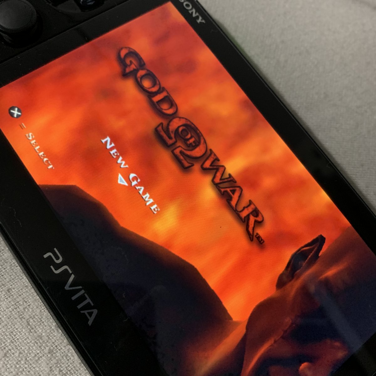 TKav's tweet photo. I mean… it’s no Golden Abyss #JumpBackIn #PSVita #GodOfWar #Kratos https://t.co/WQkSDeqxUr