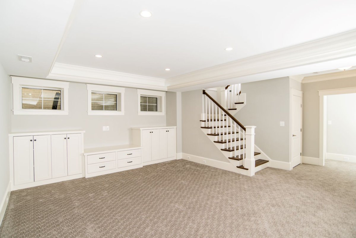 MSEGLLC's tweet photo. We hope your holidays have been restful &amp; fun!

Speaking of rest and fun, the spaces in this fantastic project by @cloudixhomes are built for both. From spacious living areas to the home theatre, recreation is a given, and the large, airy bedrooms invite true relaxation. https://t.co/O2erpwOFvz