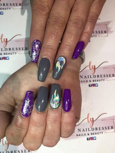 fire 🔥
<a href="/lovelecente/">Lecenté™</a> <a href="/TheGeIbottleInc/">The GelBottle Inc</a>