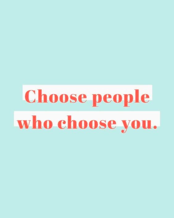 bb_lounge's tweet photo. The people you surround yourself with matter, and the magical thing is that you have a choice. ♥  #MindsetMonday https://t.co/RhWDDWzSds