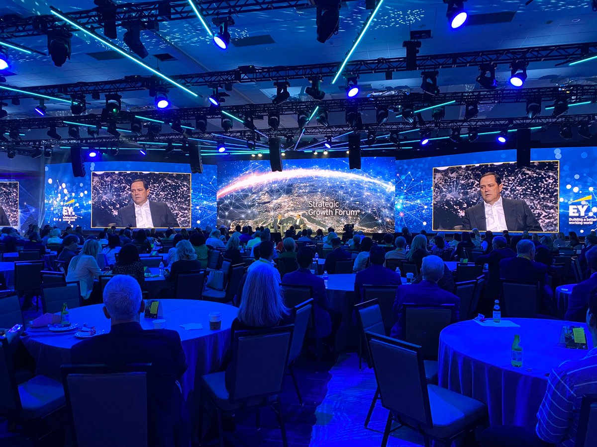 LMG_BeyondTech's tweet photo. LMG deployed 136 @L_ACOUSTICS loudspeakers to create the immersive L-ISA configuration, supporting over 160 channels of audio for its client. #LMGShowTechnology #BeyondTechnology
https://t.co/pHxg4crv4O https://t.co/LEjddQsuZy