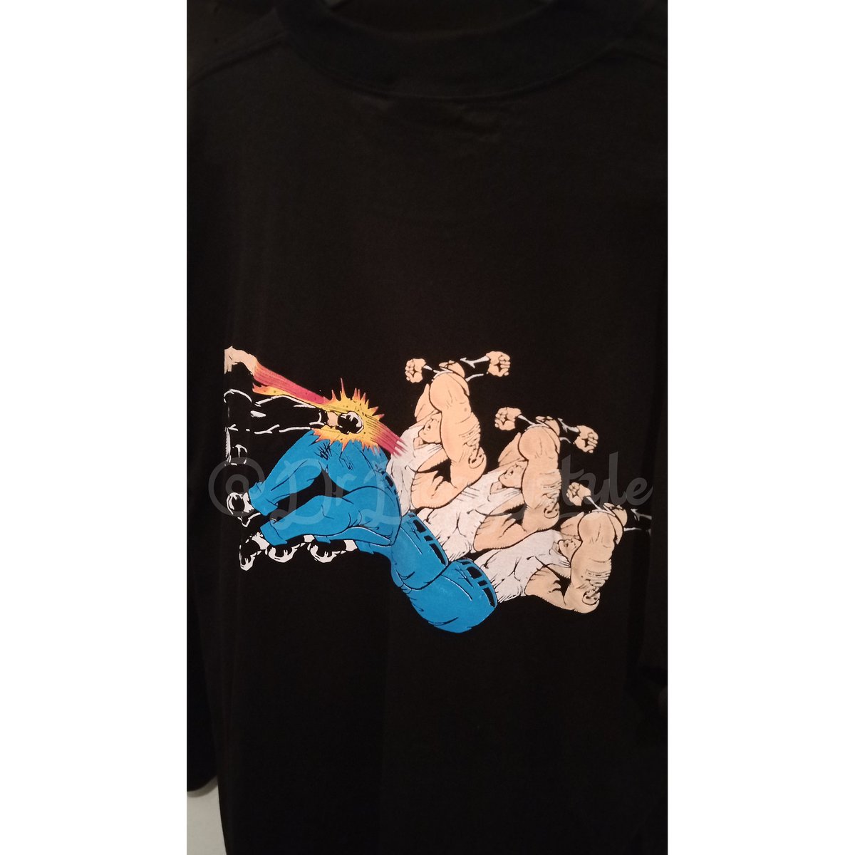 DrDoggystyle's tweet photo. I will start posting some of the #MortalKombat #tshirts I have in my #MK #Kollection

Not for sale!

First pic is the front

Second pic is the back

#drdmkm #drdoggystyle #mkkollectors #mk #museum #tshirt #klassic #rare #vhtf https://t.co/be52ne6GMc