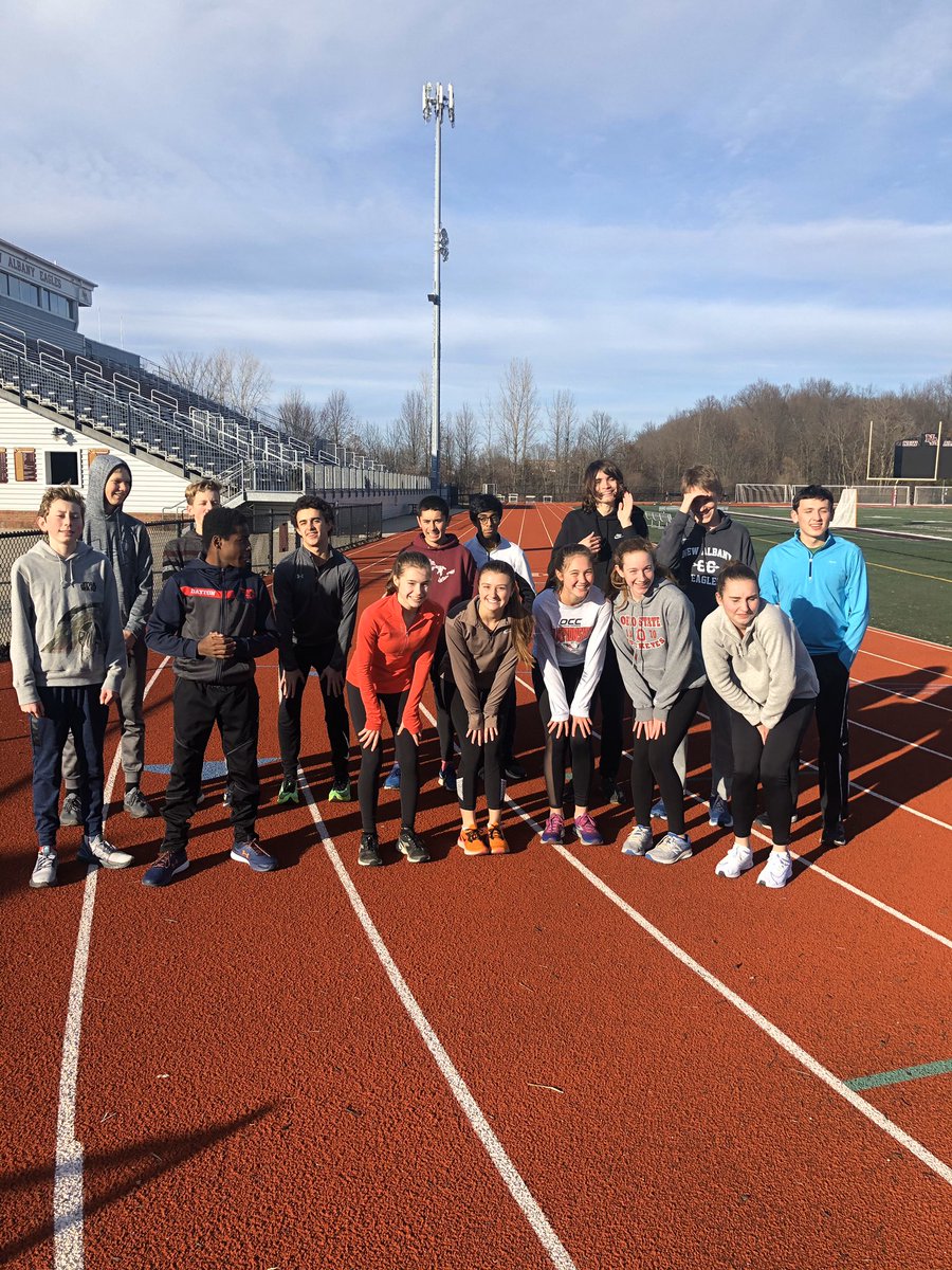 newalbanyTF's tweet image. Putting in the work... let’s go Eagles! Missing a few who left before pic. @napls_athletics @EagleBackers @MrFlecherNAHS @CoachChilds23  #winterworkouts #springsuccess #funon3 #finishonempty