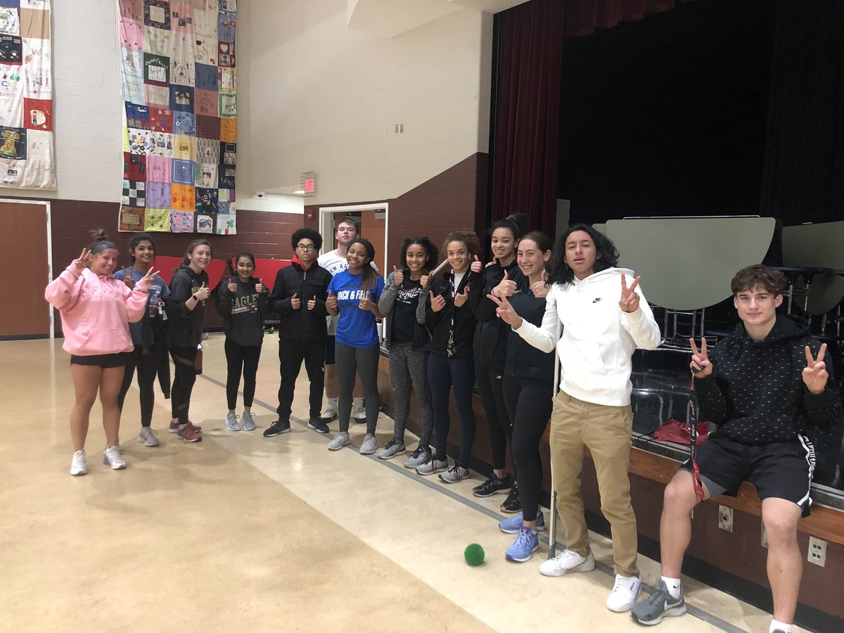 newalbanyTF's tweet image. Putting in the work... let’s go Eagles! Missing a few who left before pic. @napls_athletics @EagleBackers @MrFlecherNAHS @CoachChilds23  #winterworkouts #springsuccess #funon3 #finishonempty