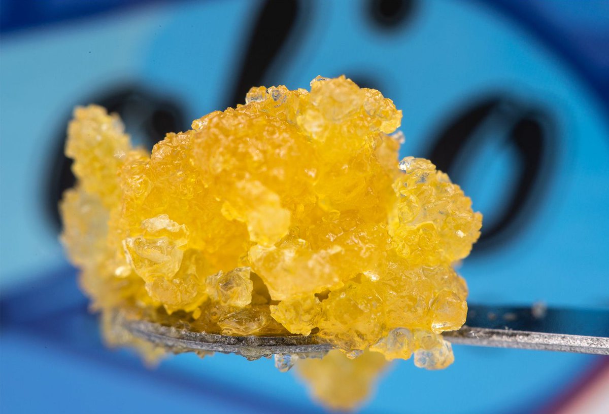 A little live resin to start your week off on the right note 🤖 
.
.
.
.
.
#olio #dabolio #olio710 #dabolio710 #terps #terpenes #cannabis #cannabiscommunity #cannabisphotography #bho #liveresin #hash #concentrates #wax #oil #710 #denver #colorado #topshelf #quality